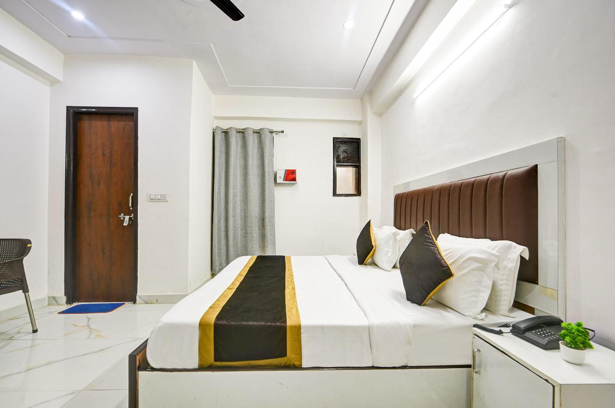 Hotel Krishna Tower Δελχί Εξωτερικό φωτογραφία